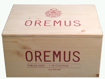 AWHB-ORE-050_3_Oremus_Tokaji_Aszu_5_Puttonyos